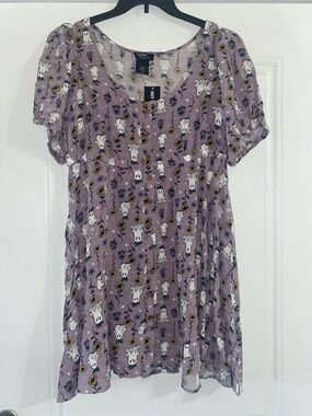 Hot Topic Lavender Ghost & Floral Short Sleeve Tunic